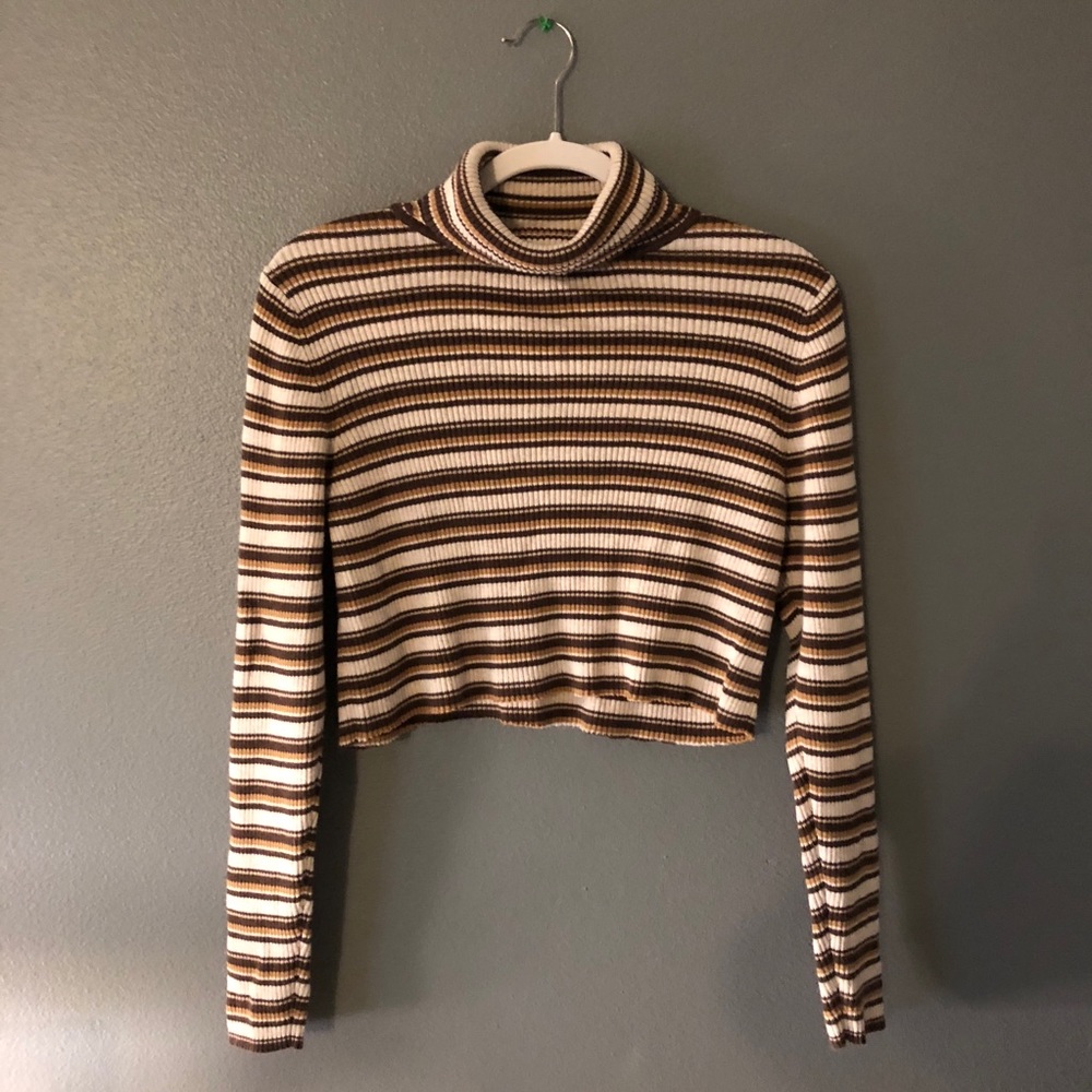 Vintage cropped turtleneck